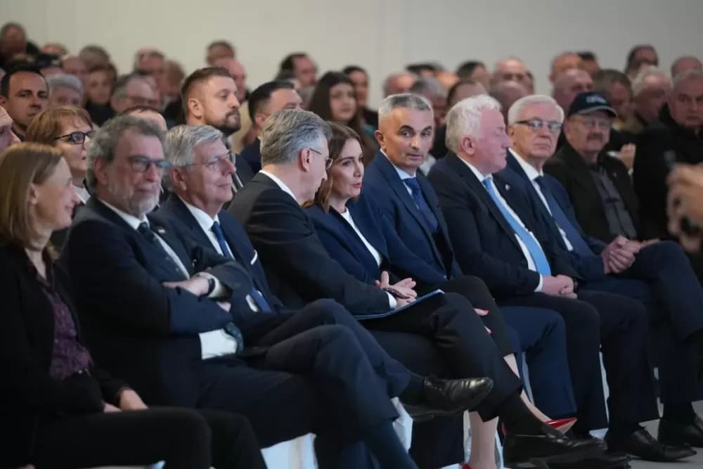 „Plenković na 36. obljetnici HDZ-a u Požegi: ‘Antonija Jozić i HDZ donose pobjede i projekte!’“