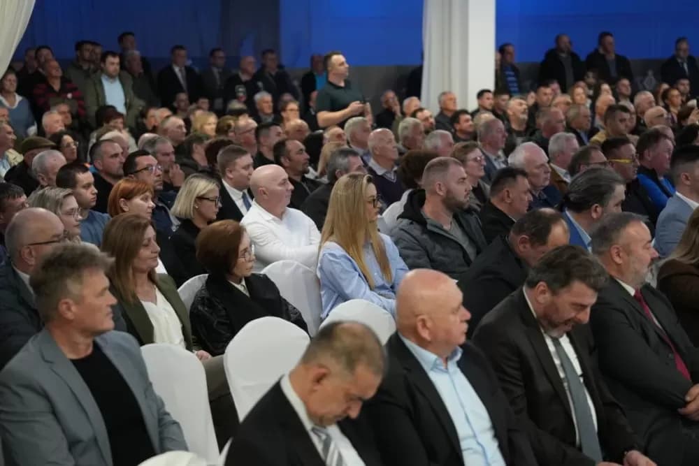 „Plenković na 36. obljetnici HDZ-a u Požegi: ‘Antonija Jozić i HDZ donose pobjede i projekte!’“