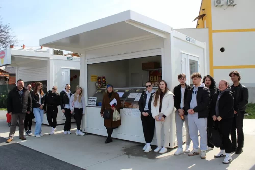 Studenti fakulteta turizma i ruralnog razvoja na požeškoj tržnici