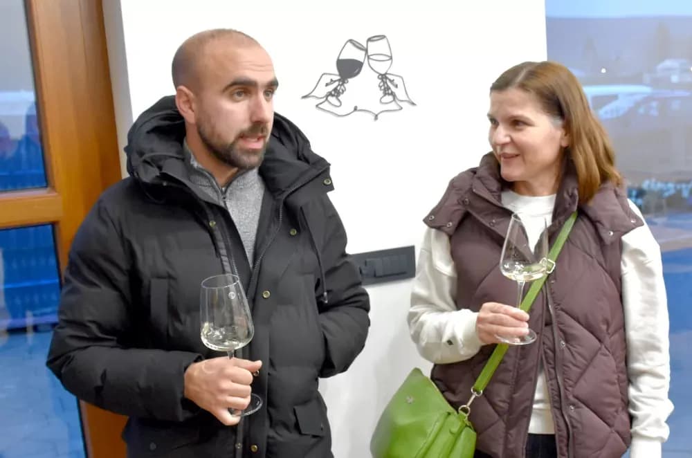 KUTJEVAČKI VINARI KOD OBITELJI PERAK: Stručno usavršavanje uoči nove vegetacijske sezone