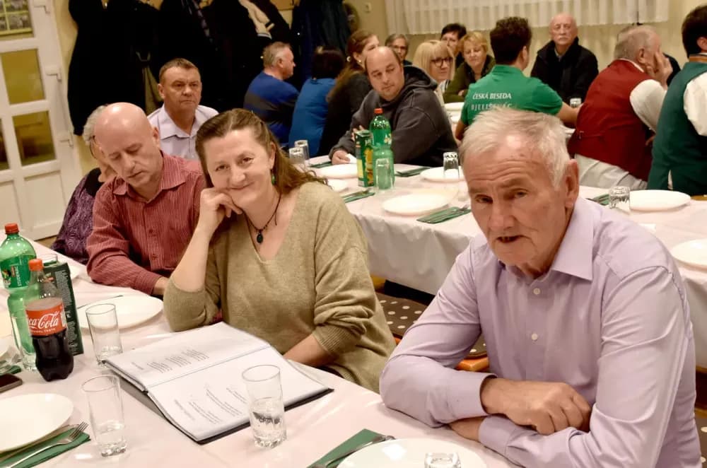 Čuvaju jezik, običaje i identitet: Beseda iz Bjeliševca ne staje