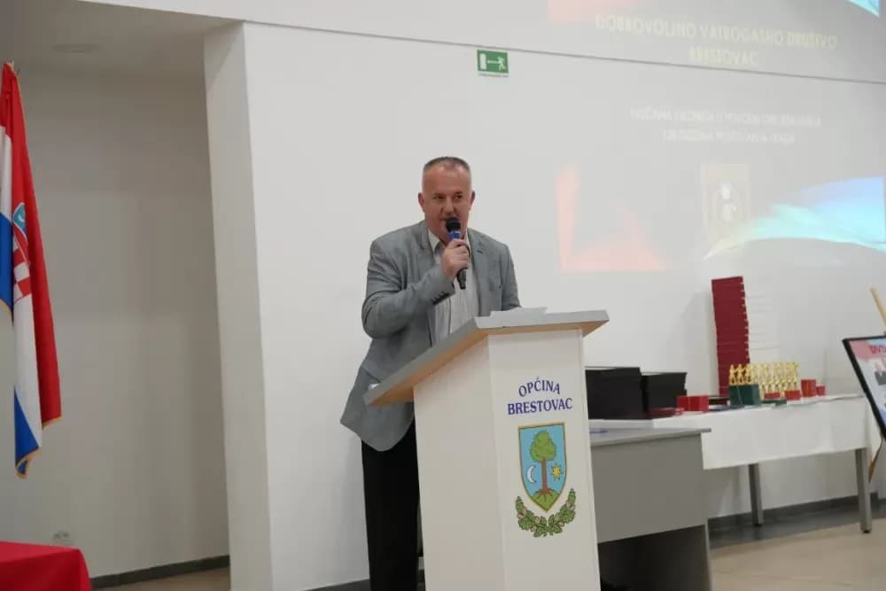Uz jubilej DVD Brestovac odlikovan Alen Ugrin, te za 50 godina Pustajić, Varelija, Vukelić i Mirjan