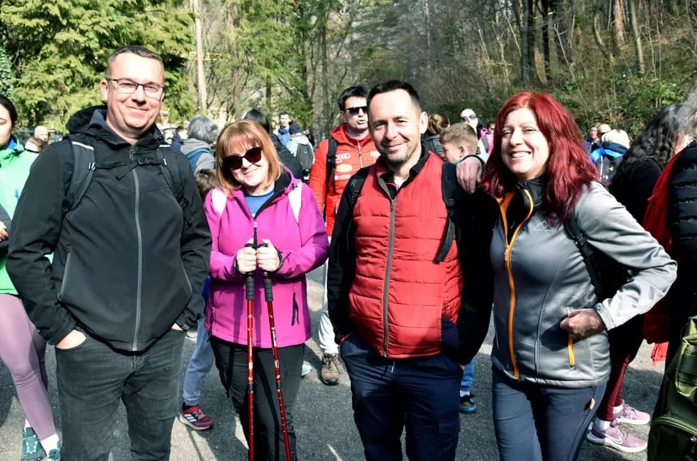 Tisuće planinara na Papučkim jaglacima pohode sedam staza