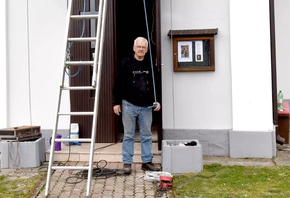 Kraj jedne ere: Ručno zvonjenje odlazi u povijest u Alilovcima