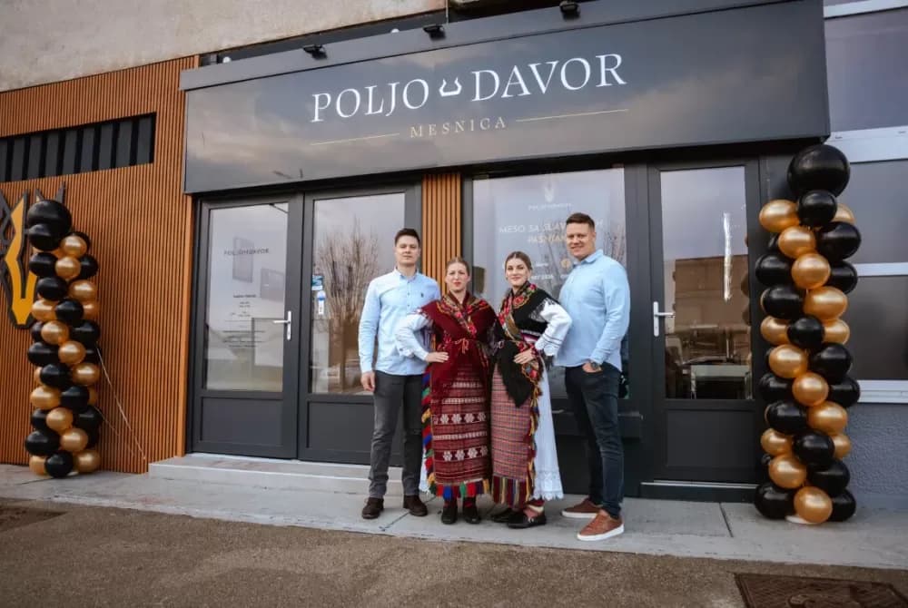 Poljo-Davor proširio ponudu u Požegi: Svježe meso i domaće prerađevine bliže građanima