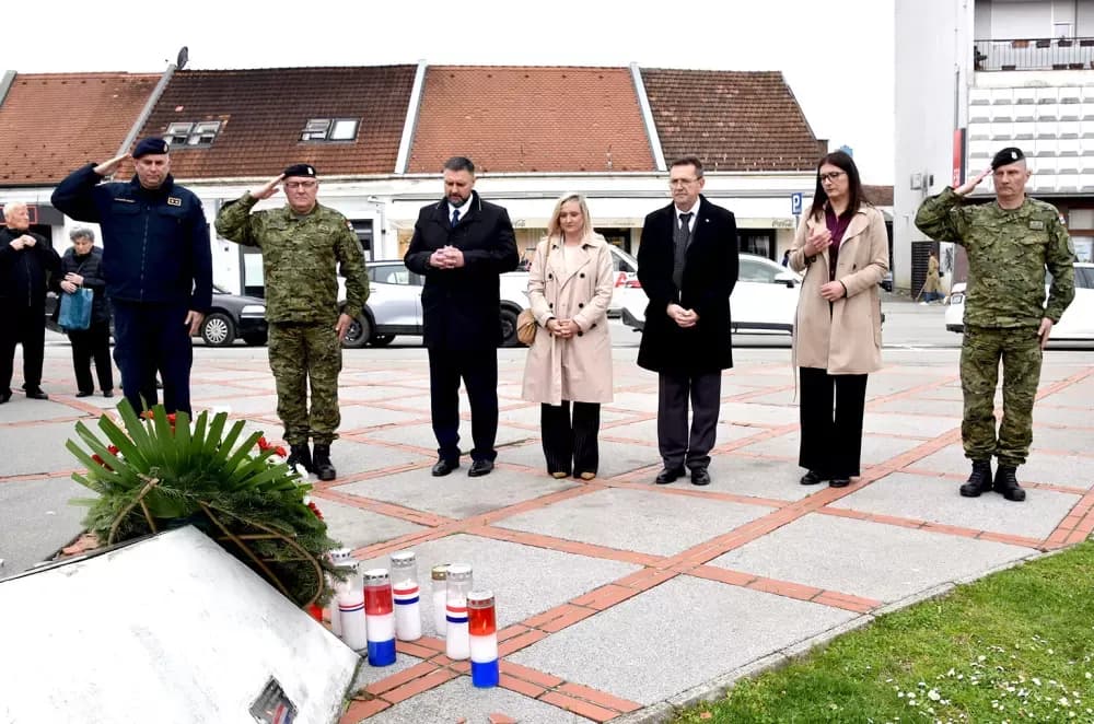 Roditelji poginulih branitelja požeškog kraja posjetili dvije bojišnice - jednu izvan naše zemlje