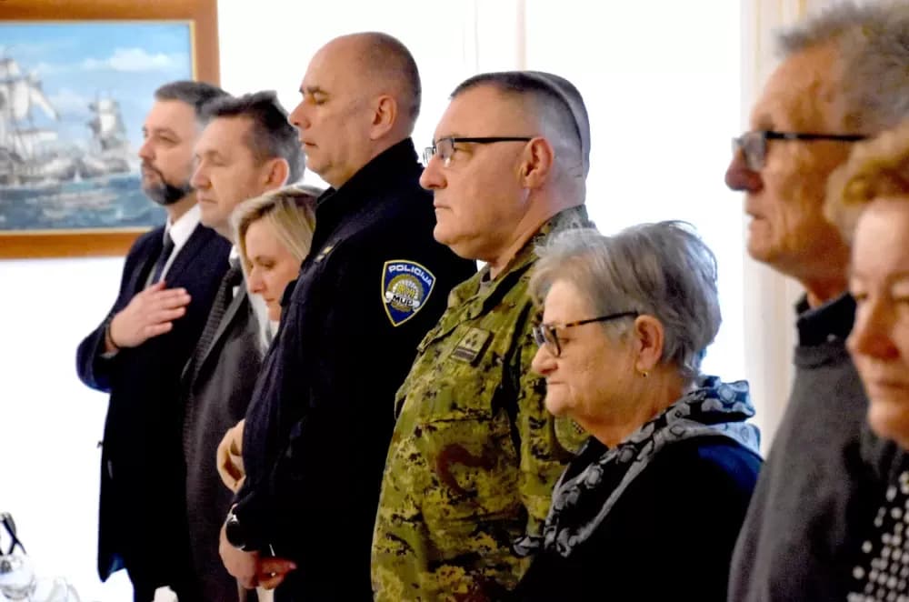 Roditelji poginulih branitelja požeškog kraja posjetili dvije bojišnice - jednu izvan naše zemlje