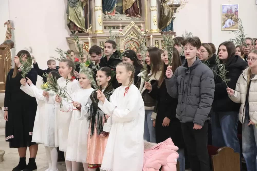 Cvjetnica u Požegi uz snažnu poruku o vjeri i nasljedovanju Krista