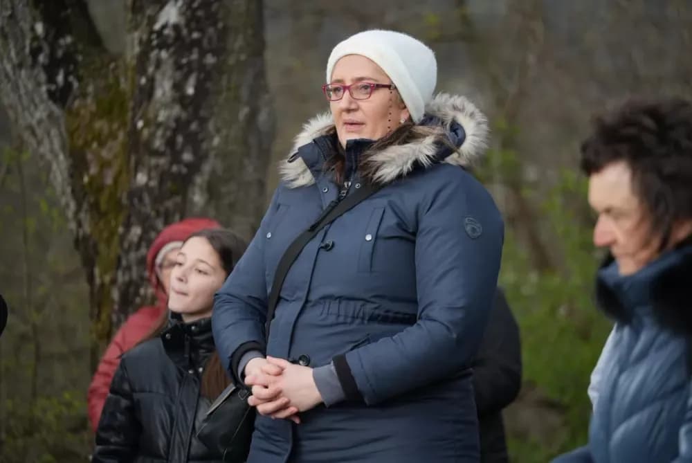Križni put na požeškoj Kalvariji okupio brojne vjernike na Veliki petak