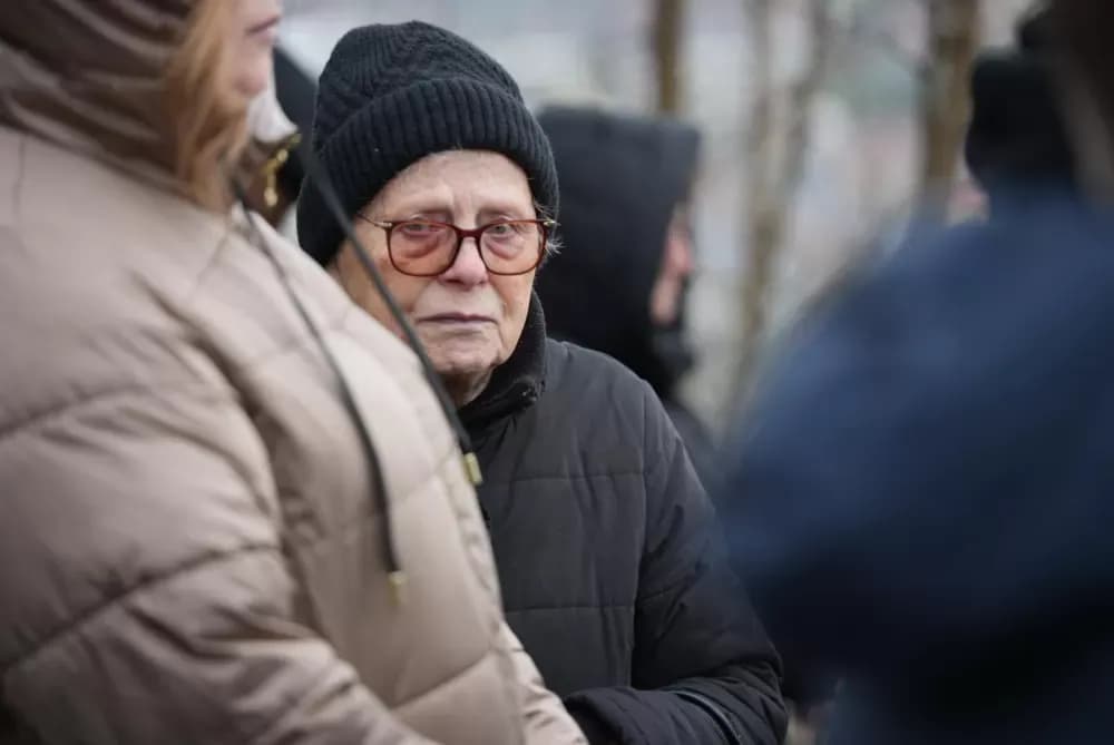 Križni put na požeškoj Kalvariji okupio brojne vjernike na Veliki petak