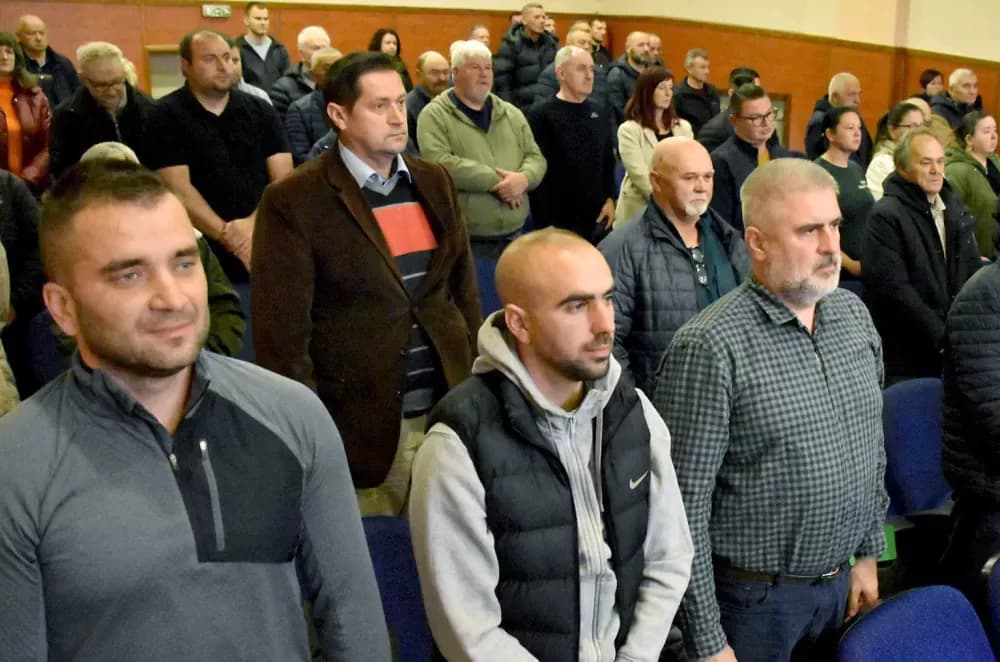 OSNOVANA UDRUGA „EKO KUTJEVO“: Školski primjer građanske inicijative uz prepunu dvoranu i zelene zastavice