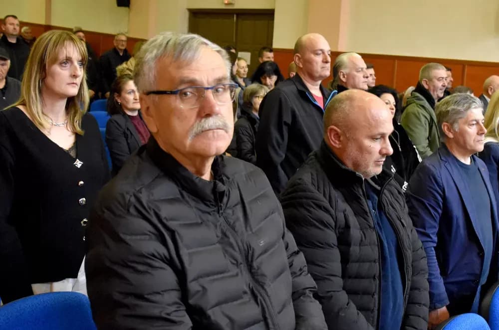 OSNOVANA UDRUGA „EKO KUTJEVO“: Školski primjer građanske inicijative uz prepunu dvoranu i zelene zastavice