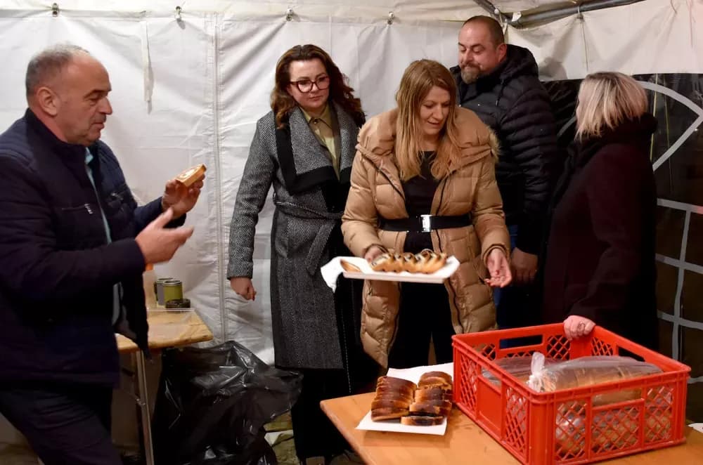Novo vodstvo Udruge “EKO Kutjevo” u posjetu prosvjednicima: „Šator ostaje do daljnjeg!“