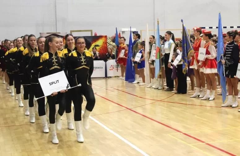 PLETERNICA: Svečano otvoreno 29. Državno prvenstvo u mažoret plesu