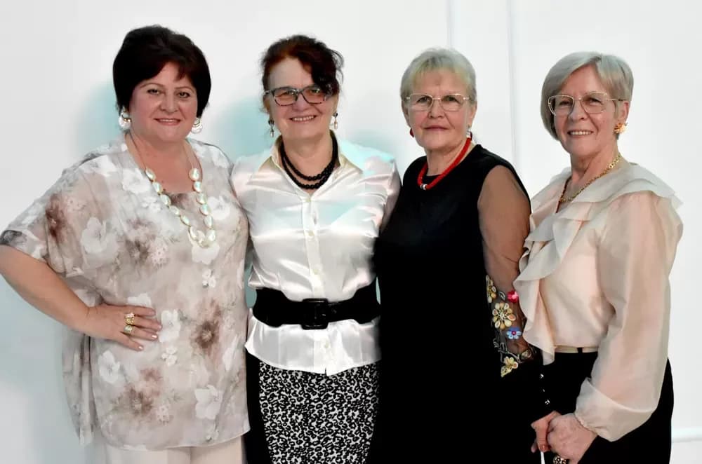 Plesna tradicija se nastavlja: Više od stotinu plesača ispunilo dvoranu Gloria