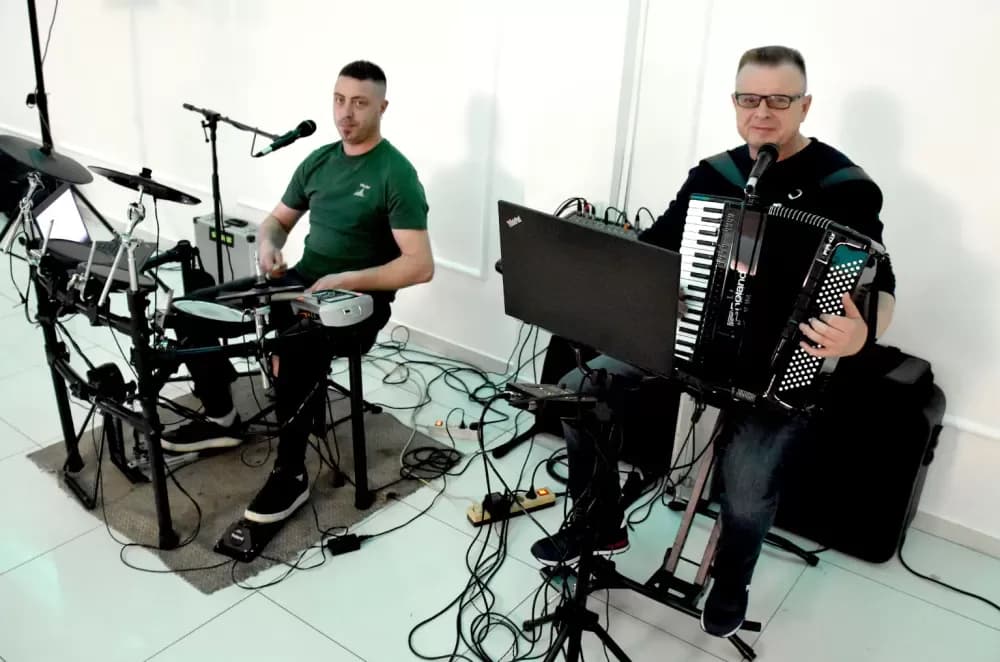Plesna tradicija se nastavlja: Više od stotinu plesača ispunilo dvoranu Gloria
