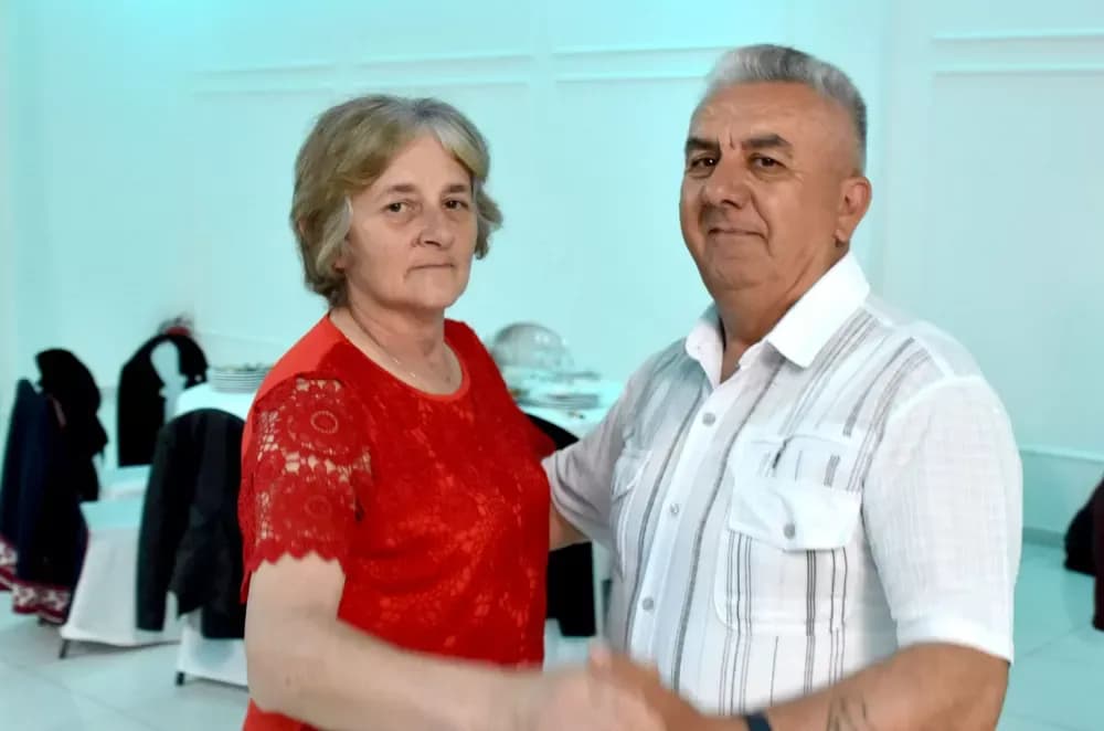 Plesna tradicija se nastavlja: Više od stotinu plesača ispunilo dvoranu Gloria