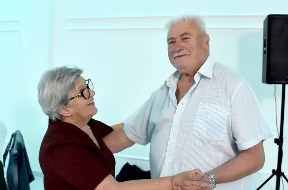Plesna tradicija se nastavlja: Više od stotinu plesača ispunilo dvoranu Gloria