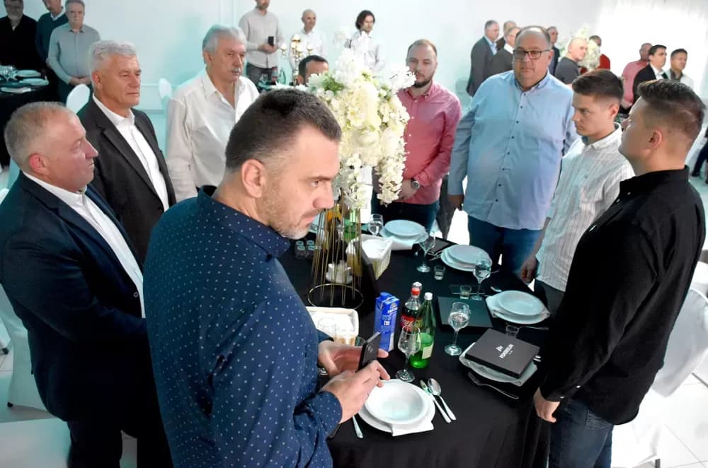 Pismoreklam kao “Top Gun” grafičke industrije – otvoren novi pogon: Snaga obitelji Mandić pretočena u novi poslovni uspjeh