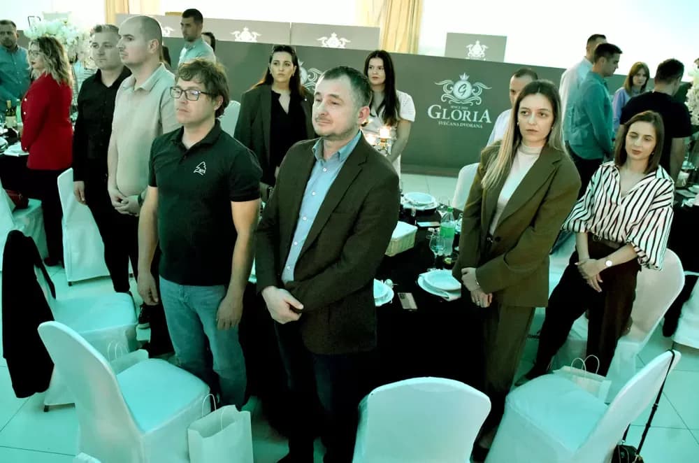 Pismoreklam kao “Top Gun” grafičke industrije – otvoren novi pogon: Snaga obitelji Mandić pretočena u novi poslovni uspjeh