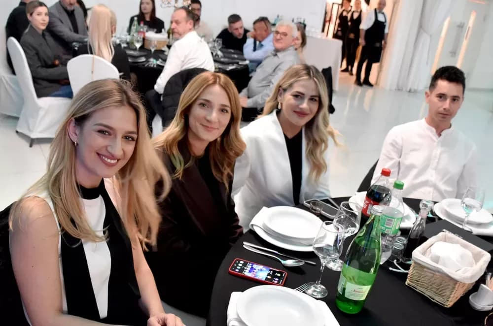 Pismoreklam kao “Top Gun” grafičke industrije – otvoren novi pogon: Snaga obitelji Mandić pretočena u novi poslovni uspjeh