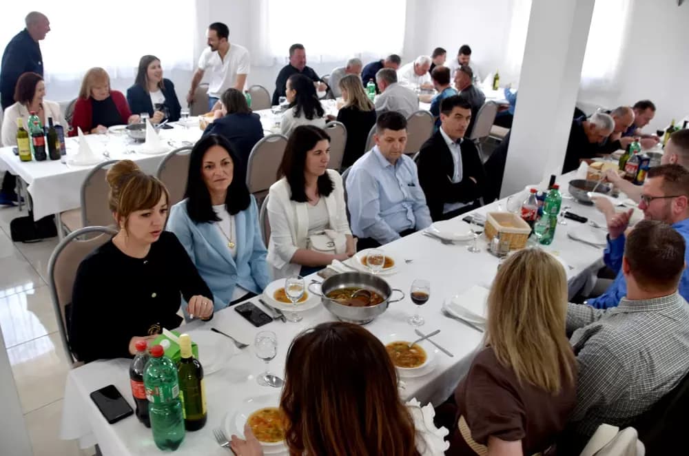 Nagrade Općine Čaglin primili Goran Blagojević, lovci Ruševa i Dom za stare Ljeskovica, a zahvalnicu Andrija Vuzem