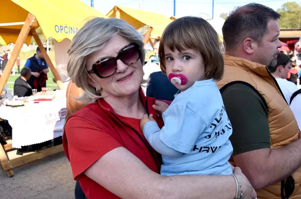 Velika proslava u Čaglinu: Uz lovački gulaš i pjesmu Štefa Jeršeka slavilo se do zore