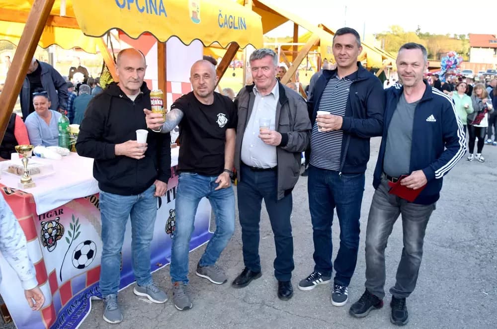 Velika proslava u Čaglinu: Uz lovački gulaš i pjesmu Štefa Jeršeka slavilo se do zore