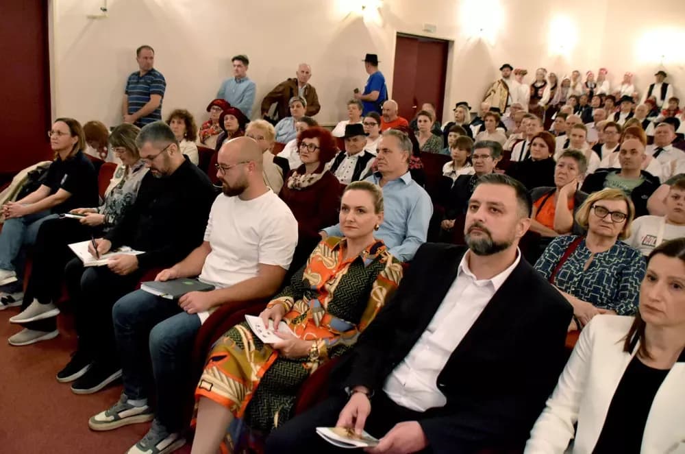 TRADICIJA U SRCU ŽUPANIJE: Održan 14. Županijski kulturni mozaik