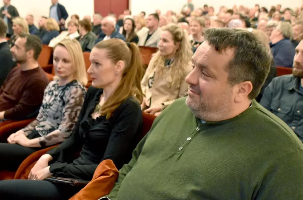 Glazbena čarolija u Požegi: Tamburaški spektakl Županijskog orkestra „Vallis Aurea“