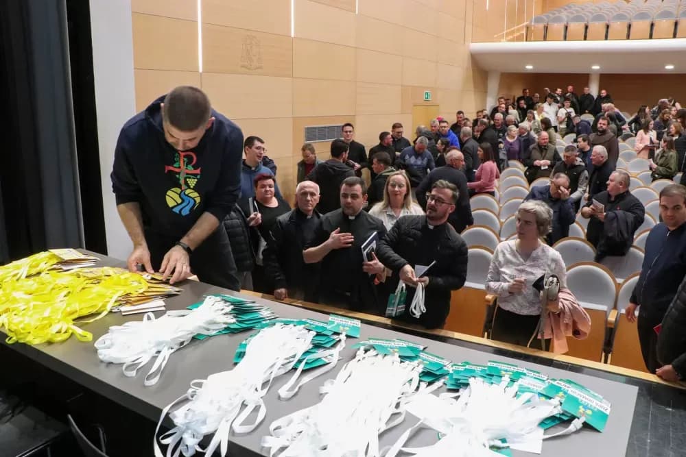 Susret župnika i koordinatora smještaja u pripravi za SHKM u Požegi