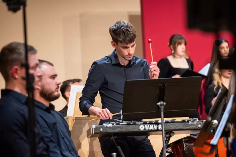 Koncert simfonijskog orkestra i zbora, MUZA