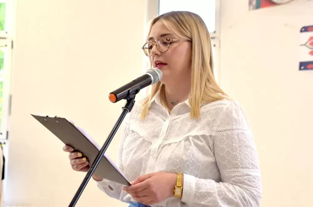 Biškupci odjekivali tradicijom: Održan 11. susret pjevačkih skupina „Pivaj diko, ja ću ti polagat“