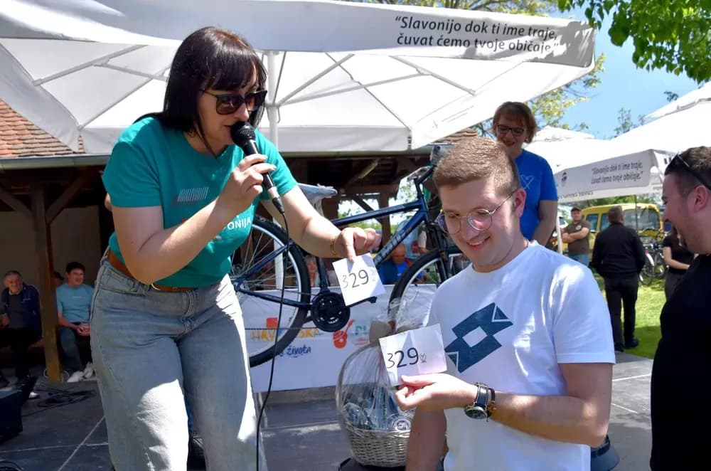 REKORDNA ROŠTILJADA U ZARILCU: Više od dvije tisuće posjetitelja, 59 ekipa i pobjeda „Čoraka“