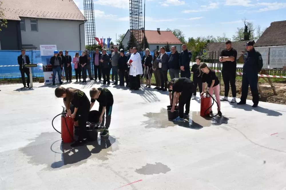 Lončarević nastavio gdje je Pavičić stao: Počela gradnja vatrogasnog spremišta