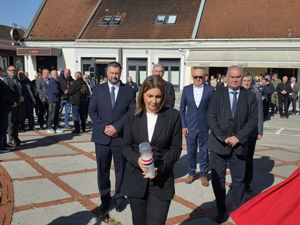 Sjećanje na „Bljesak“: Požega odala počast poginulim hrvatskim braniteljima