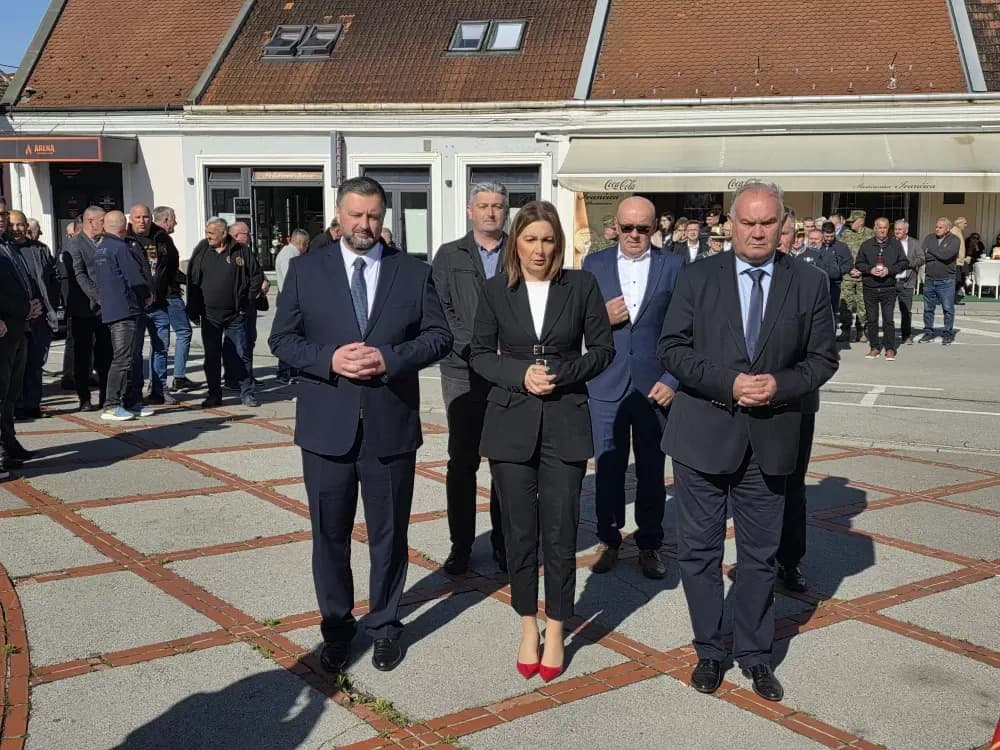 Sjećanje na „Bljesak“: Požega odala počast poginulim hrvatskim braniteljima