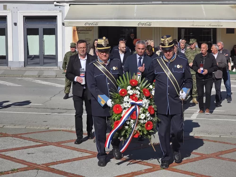 Sjećanje na „Bljesak“: Požega odala počast poginulim hrvatskim braniteljima