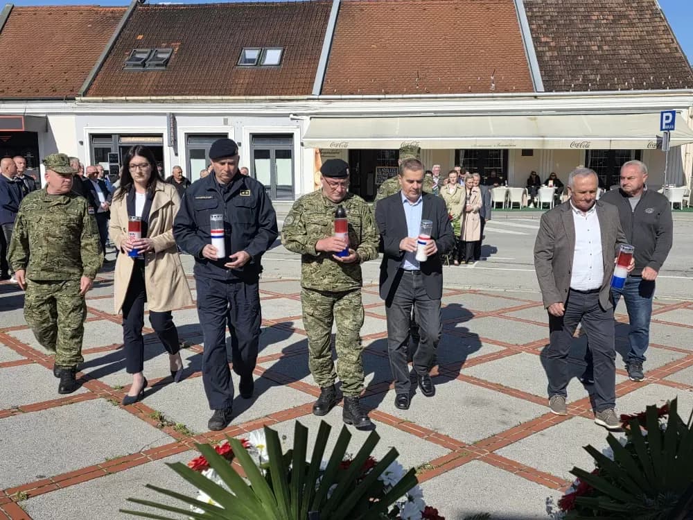 Sjećanje na „Bljesak“: Požega odala počast poginulim hrvatskim braniteljima