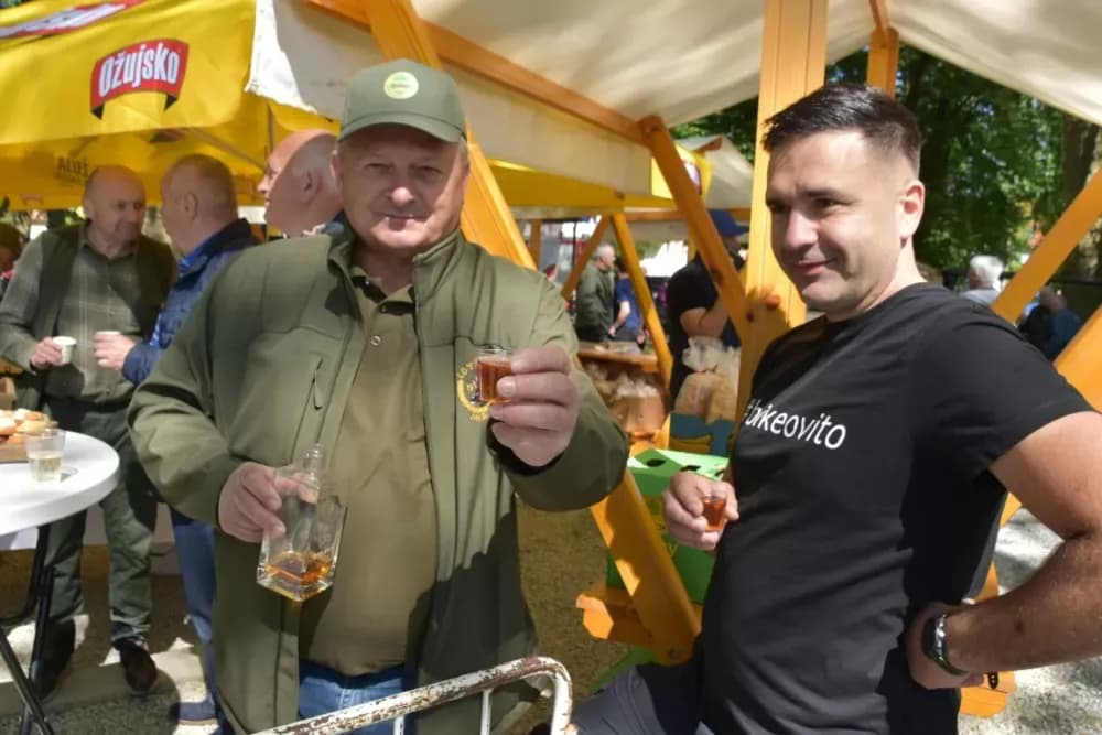 Više od 500 litara čobanca za posjetitelje Požeškog kotlića