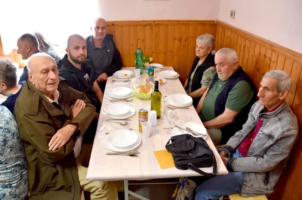 Raseljeni Vlatkovčani se okupili u selu svog djetinjstva