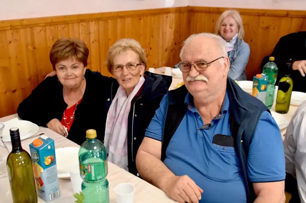 Raseljeni Vlatkovčani se okupili u selu svog djetinjstva