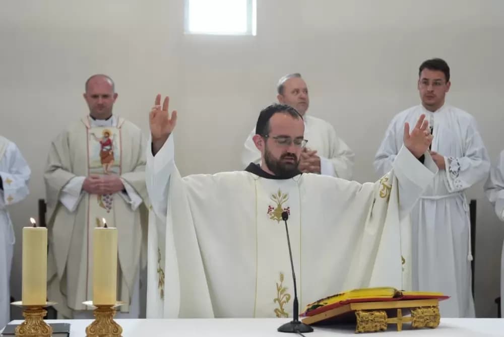 Vidovci ugostili hodočasnike iz Austije i Osijeka: Zajedništvo mladih na euharistijskom slavlju