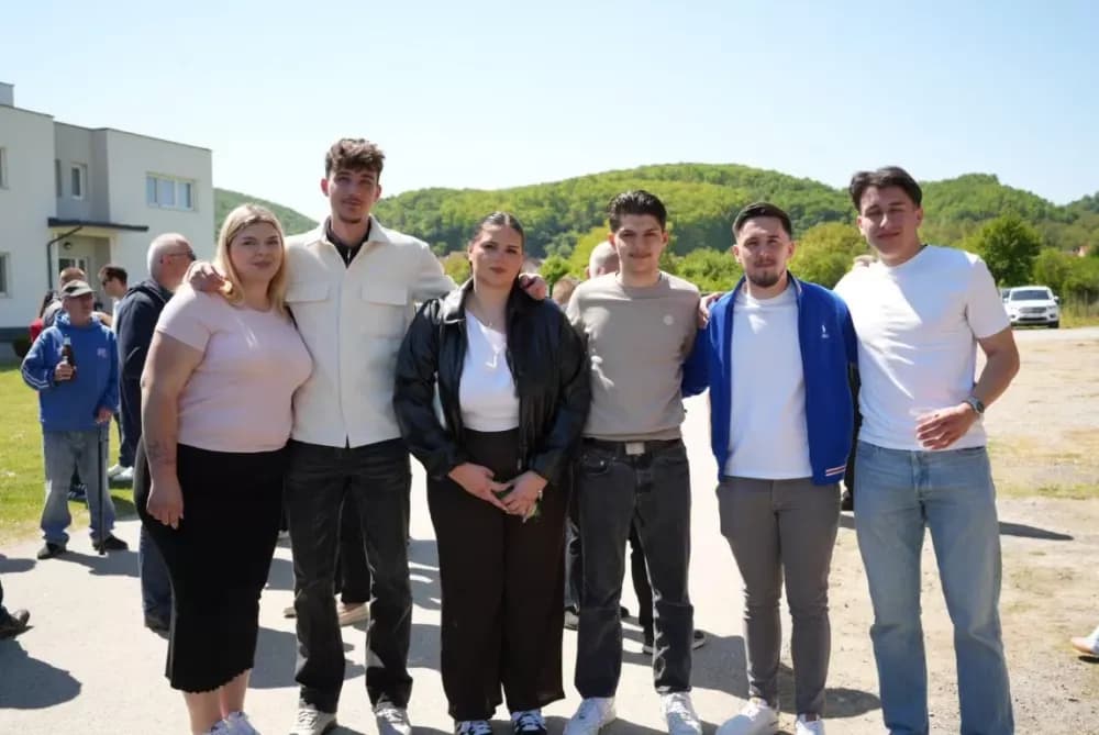 Vidovci ugostili hodočasnike iz Austije i Osijeka: Zajedništvo mladih na euharistijskom slavlju