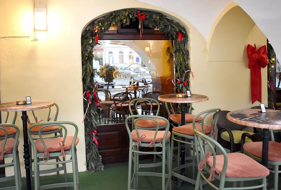 BLAGDANSKI UGOĐAJ U CAFE BARU BOBA NA SREDIŠNJEM POŽEŠKOM TRGU: Patina tradicije osjeti se na svakom koraku