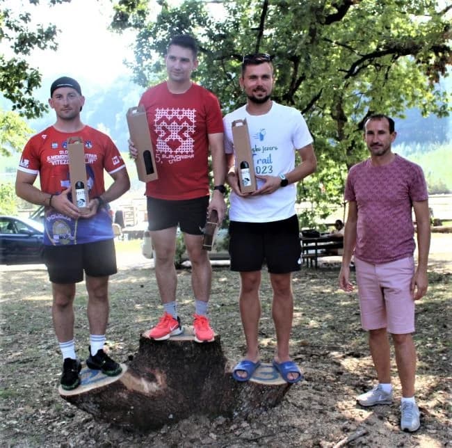 [FOTOGALERIJA] Na „Sovskm jezeru 2023“ okupilo se 185 trkača iz Hrvatske, Srbije, Mađarske i Ukrajine