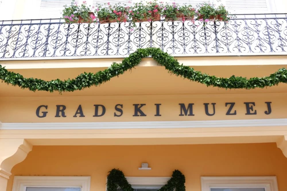 /FOTO/ Otvorena novouređena nova ʼpalačaʼ u centru grada: ʼMuzej dobra navikaʼ