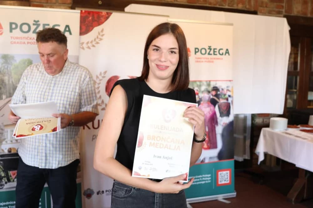 44. POŽEŠKA KULENIJADA:  Pobjednica Našičanka Iva Mihalj, a šest kulenara dobilo zlatne plakete