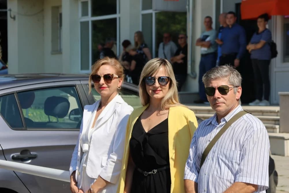 Obilježan Dan branitelja grada Kutjeva: ʼVi ste časni ljudi i ako zatreba spremni ste Hrvatsku dovesti do novih pobjeda u čemu želim i ja sudjelovatiʼ