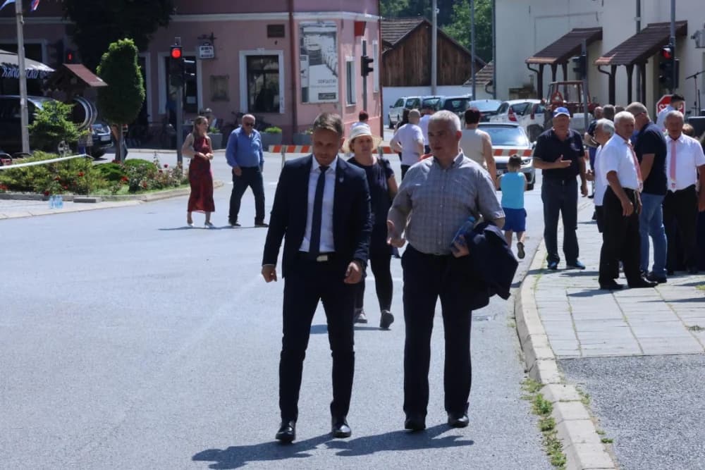 Obilježan Dan branitelja grada Kutjeva: ʼVi ste časni ljudi i ako zatreba spremni ste Hrvatsku dovesti do novih pobjeda u čemu želim i ja sudjelovatiʼ